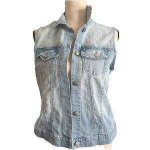 Gap Brand Blue Denim Vest Distressed Light Wash Sleeveless Collared Jacket SZ M